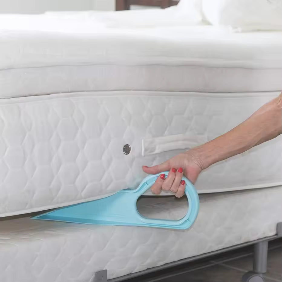 Large Mattress Wedge Elevator – Ergonomic Bed Making & Lifting Tool for Back Pain Relief